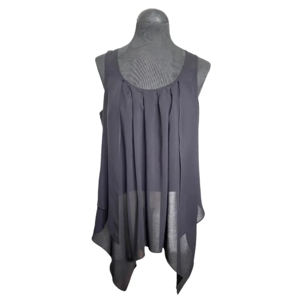 #9 Spence Sleeveless High Low Hanky Hem Flared Scoop Neck Tank - Picture 1 of 7